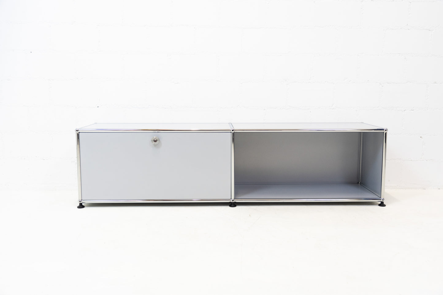 USM Haller Lowboard Mattsilber Nr. 13