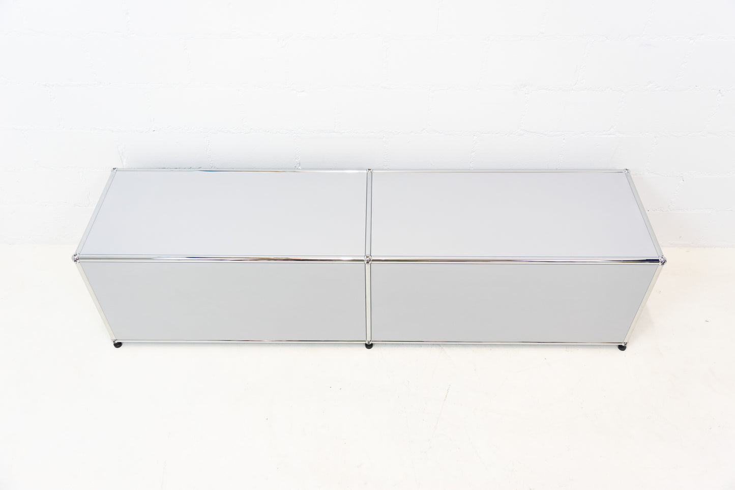 USM Haller Lowboard Mattsilber Nr. 13