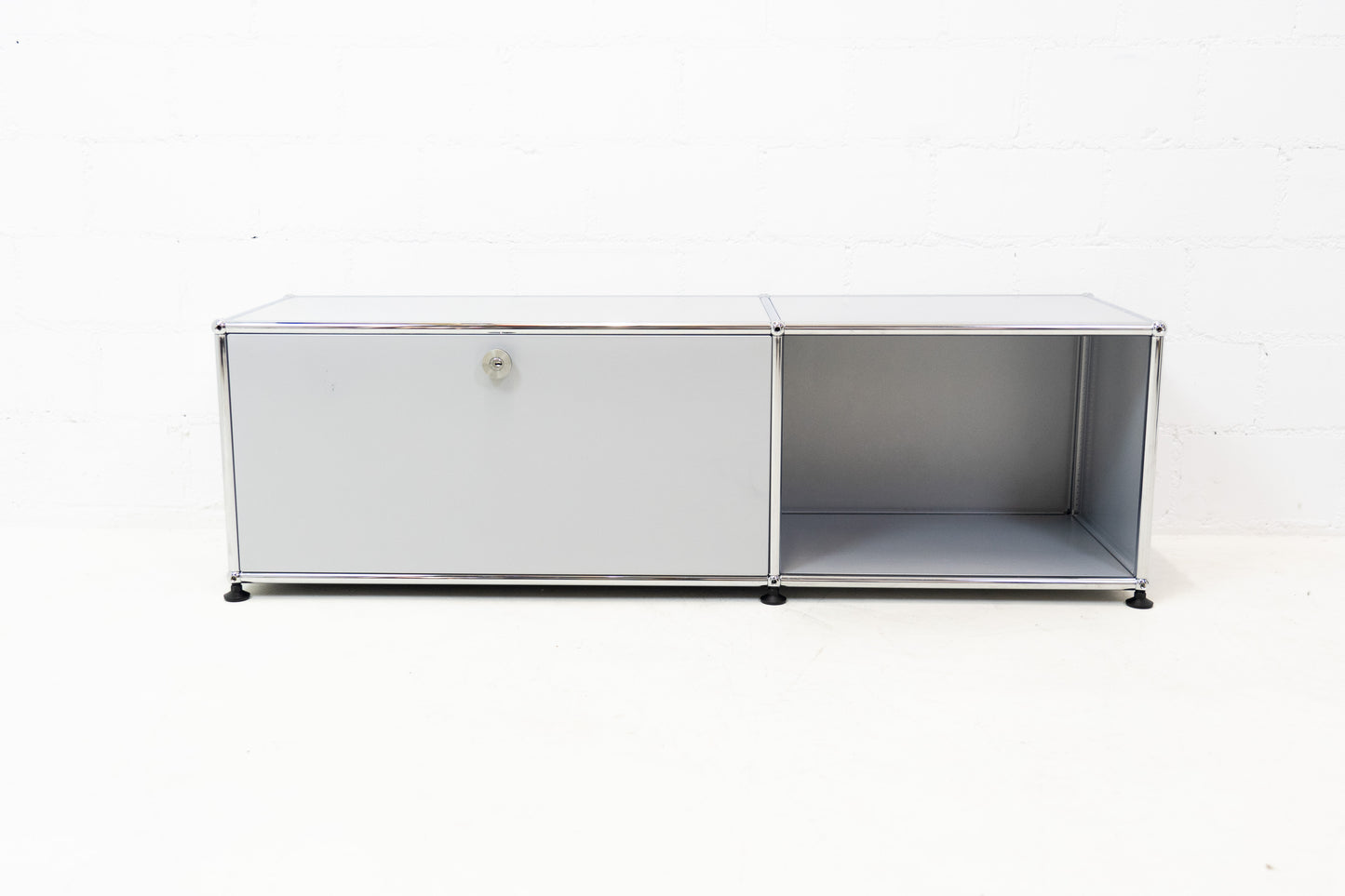 USM Haller Lowboard Mattsilber Nr. 14