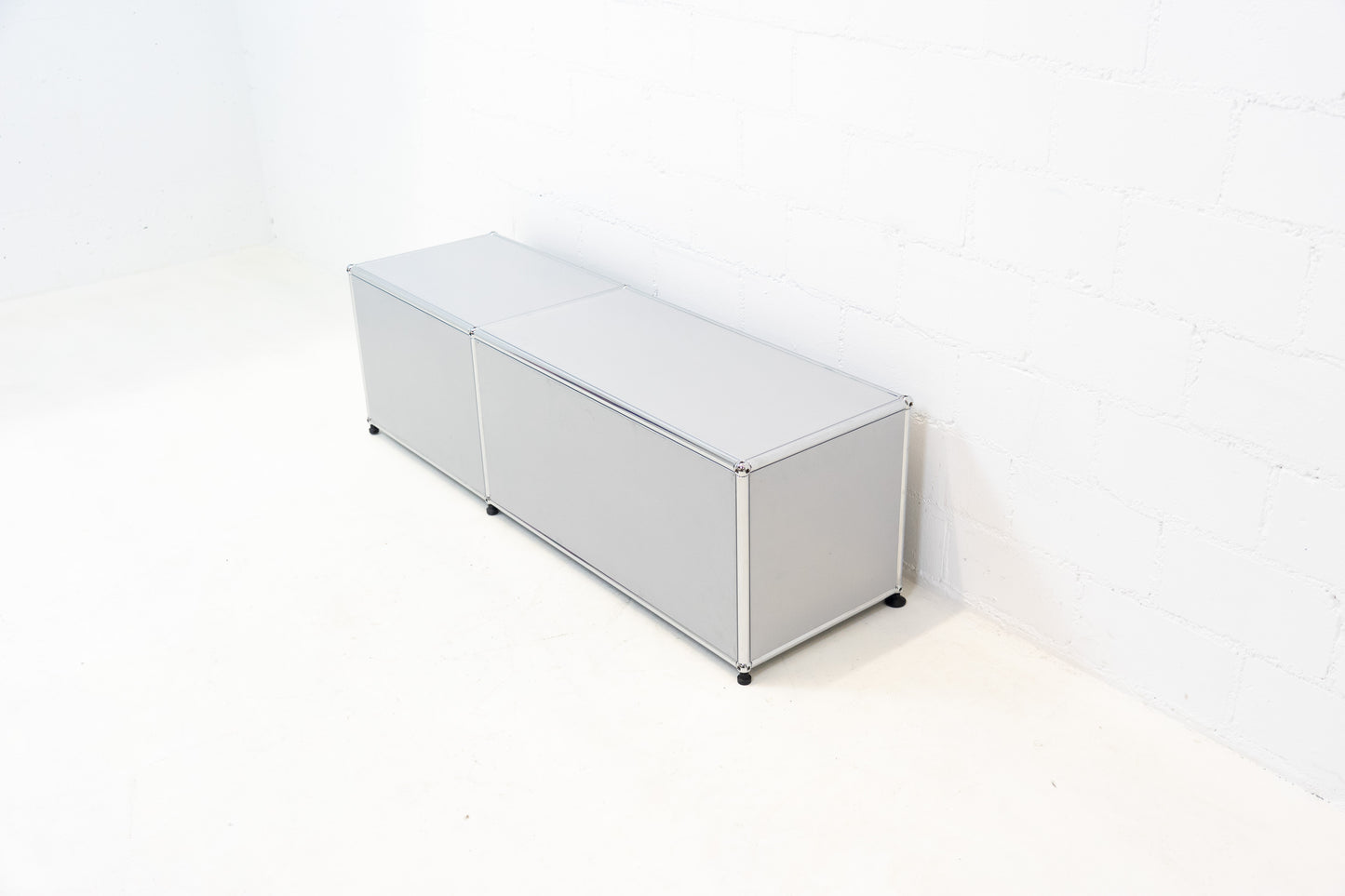 USM Haller Lowboard Mattsilber Nr. 14