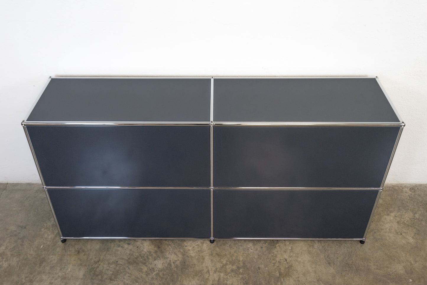 USM Haller Sideboard Anthrazitgrau Nr. 39