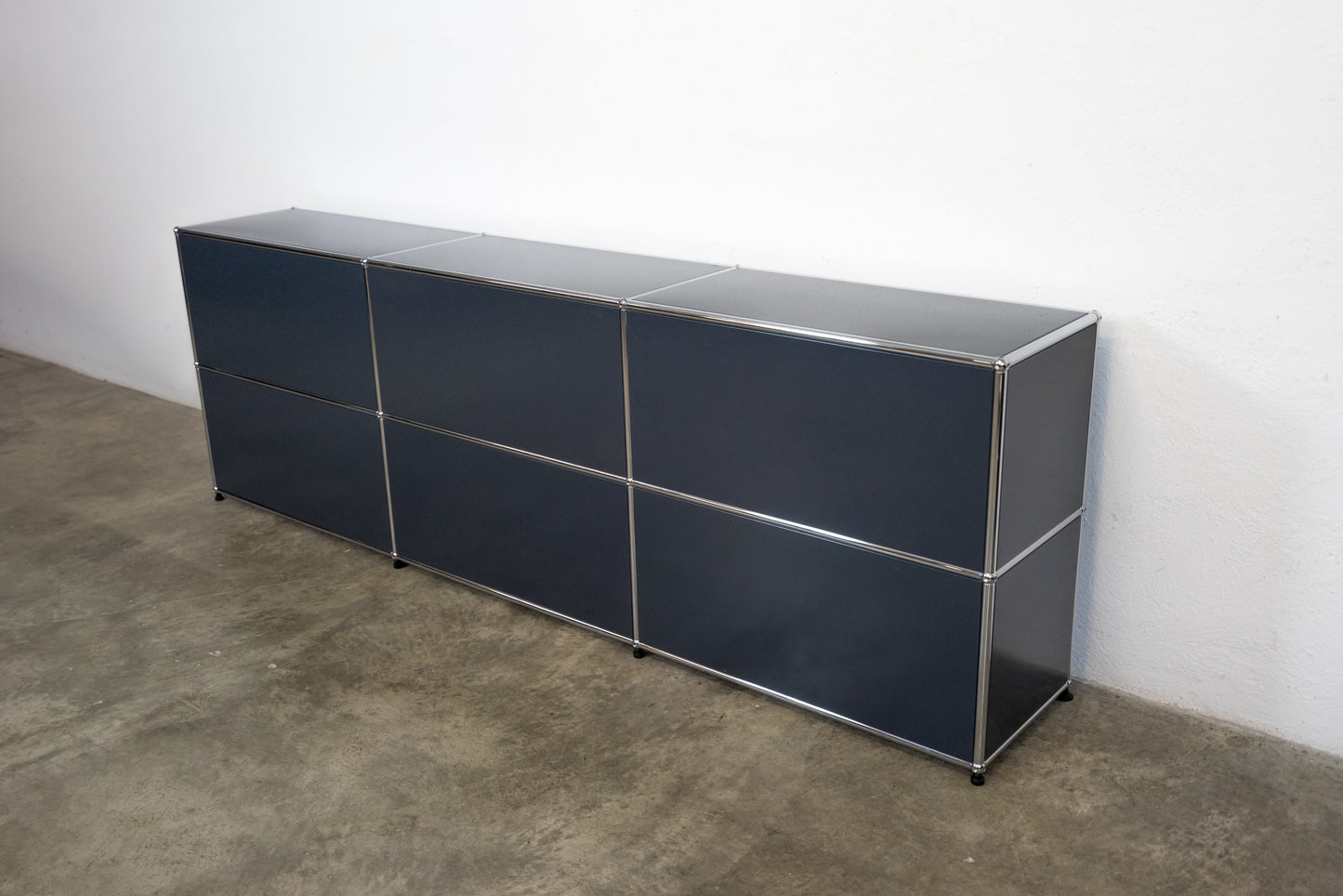USM Haller Sideboard Anthrazitgrau Nr. 43
