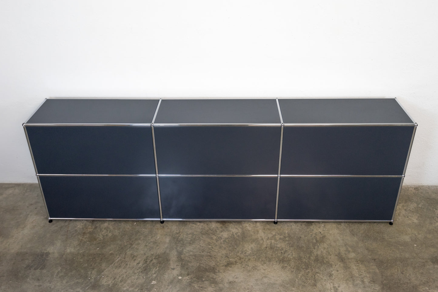 USM Haller Sideboard Anthrazitgrau Nr. 43