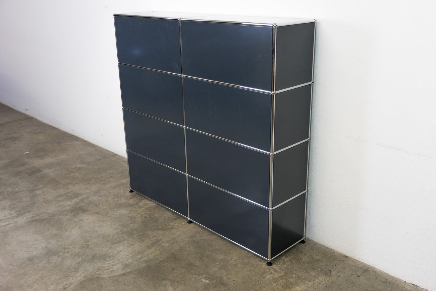 USM Haller Sideboard Anthrazitgrau Nr. 44