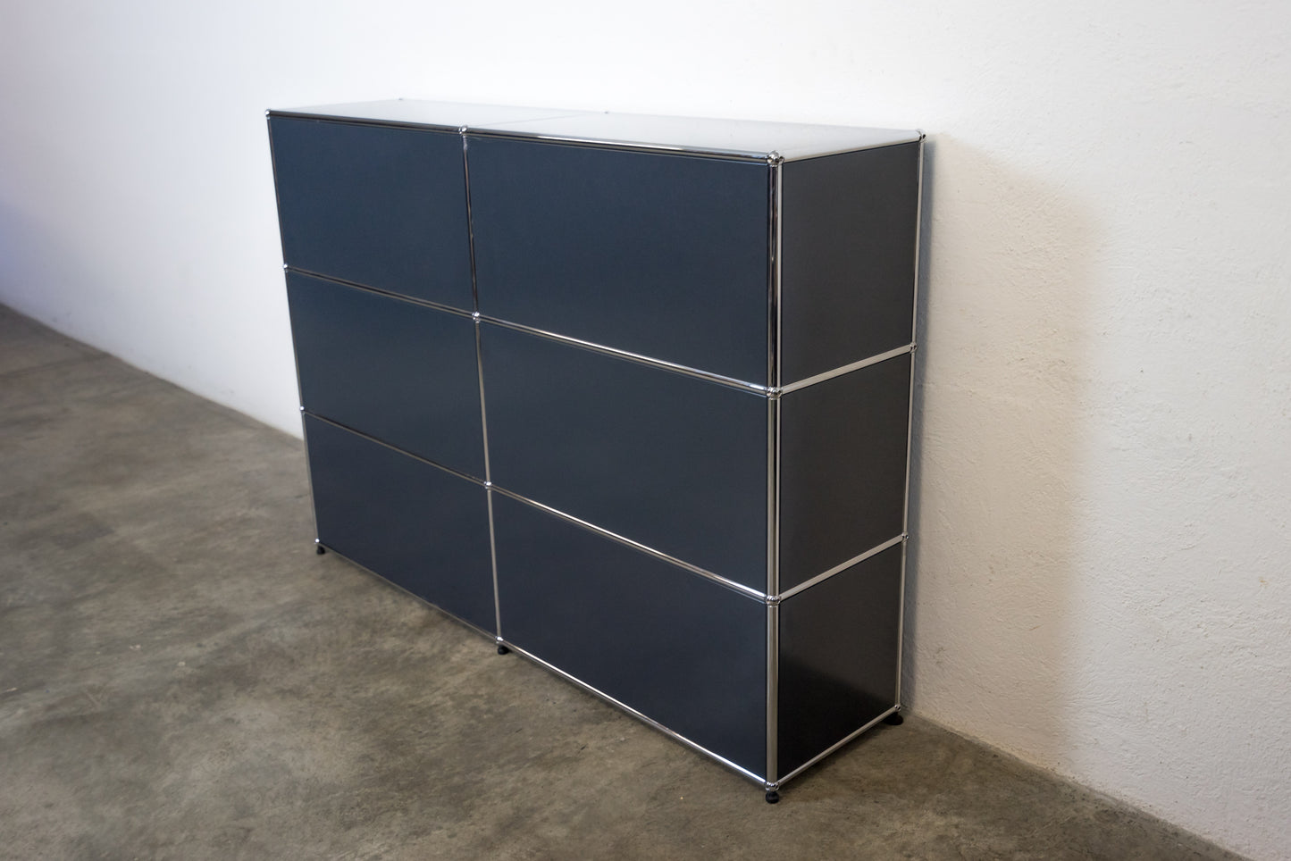 USM Haller Sideboard Anthrazitgrau Nr. 45