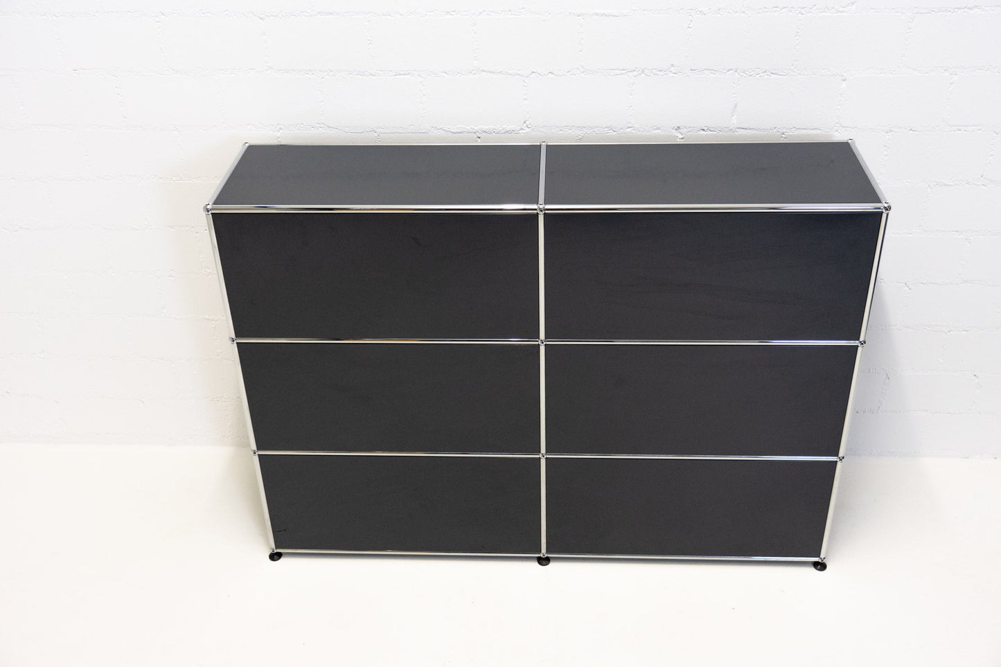 USM Haller Sideboard Anthrazitgrau Nr. 49