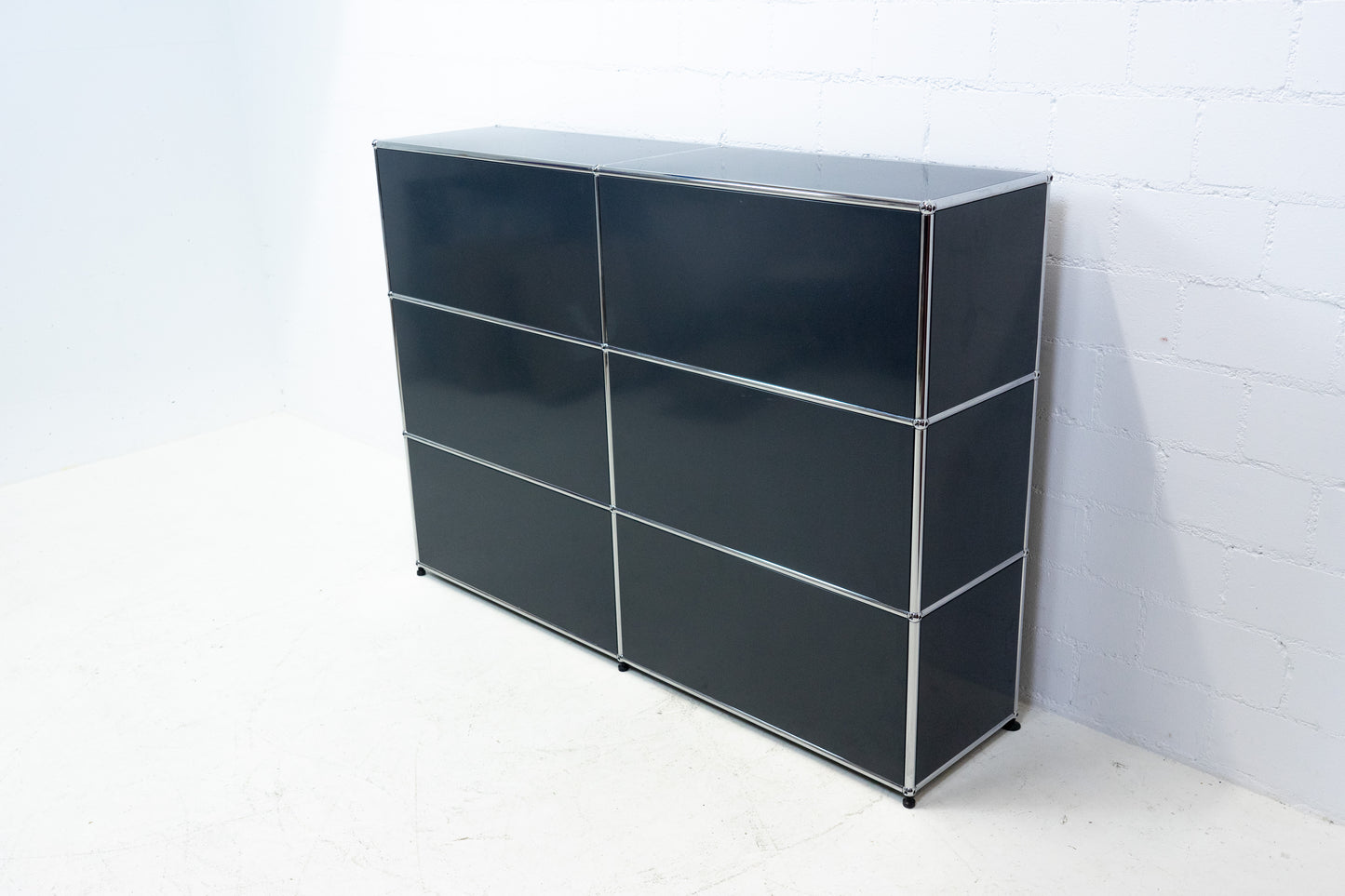 USM Haller Sideboard Anthrazitgrau Nr. 54