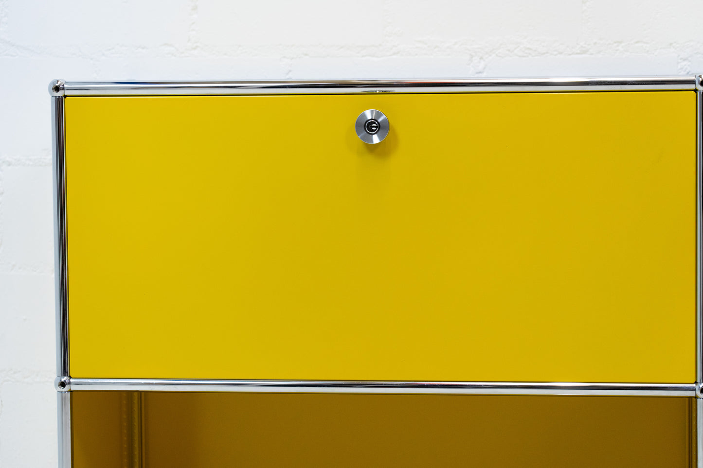 USM Haller Sideboard Goldgelb Nr. 1