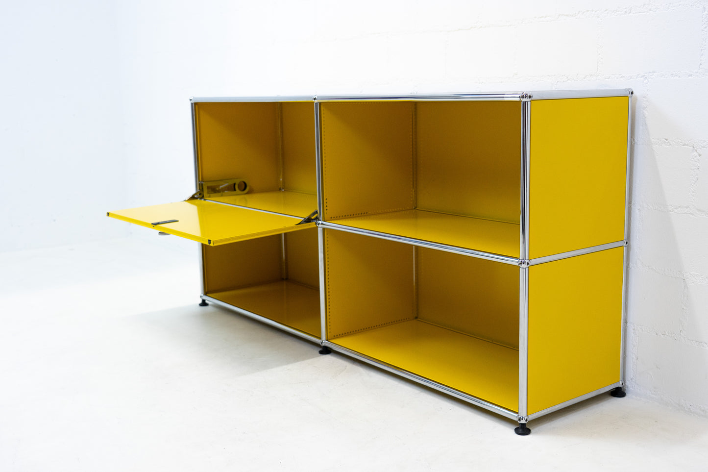 USM Haller Sideboard Goldgelb Nr. 1