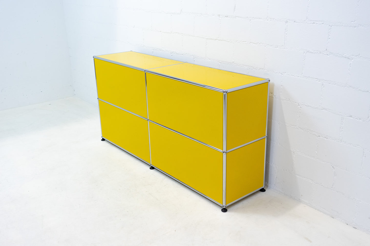 USM Haller Sideboard Goldgelb Nr. 1