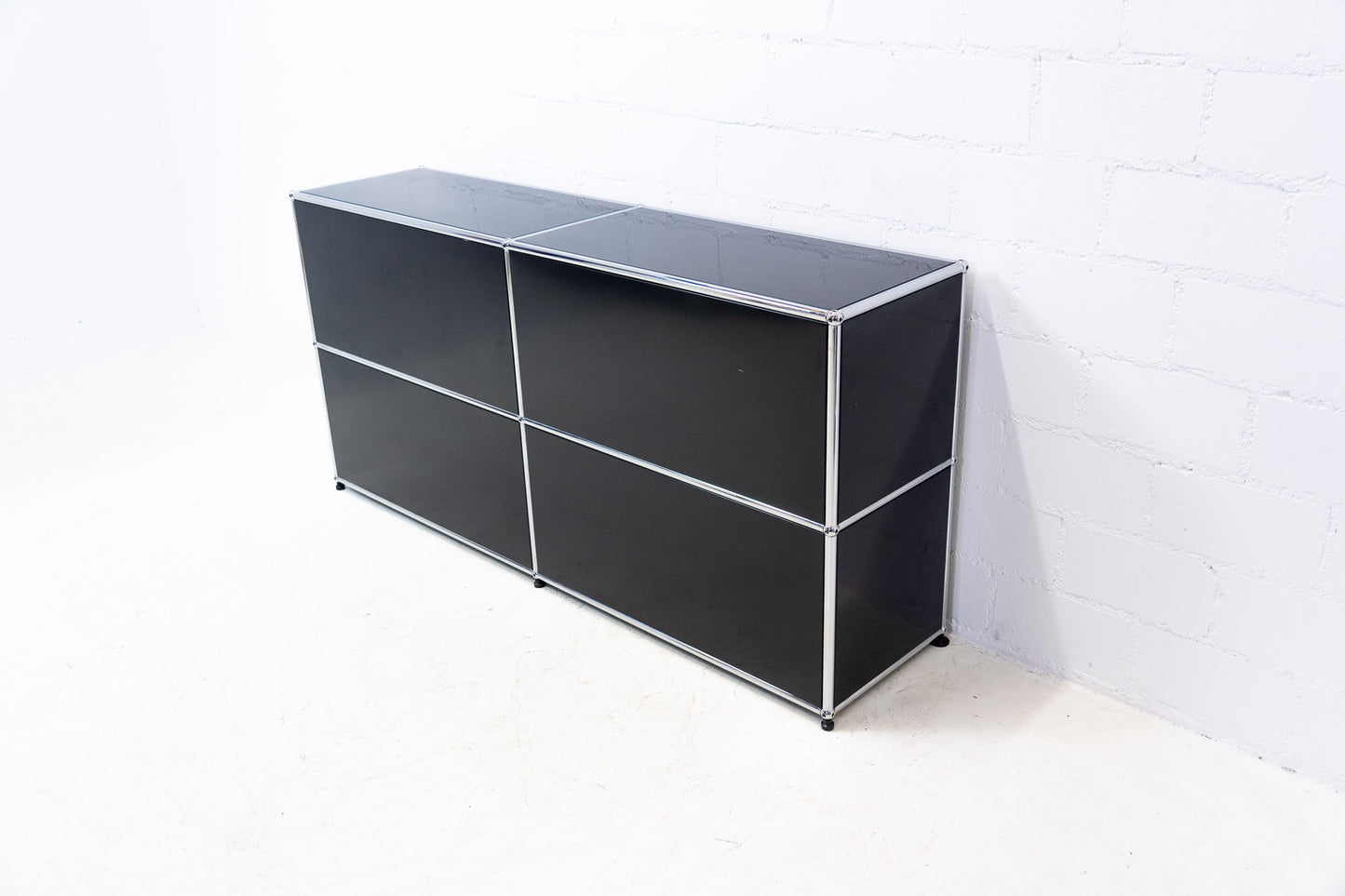 USM Haller Sideboard Graphit Schwarz Nr. 23