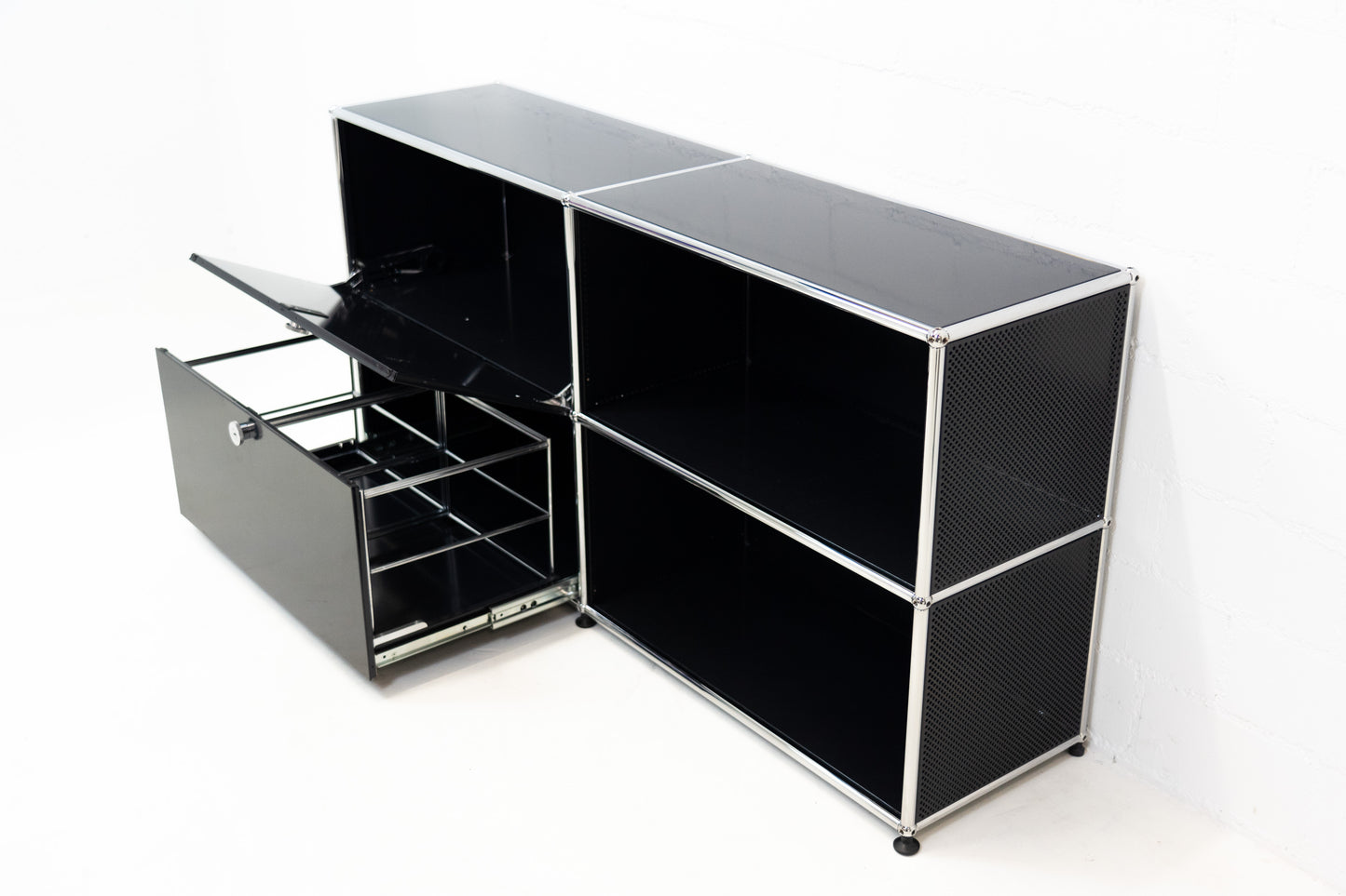 USM Haller Sideboard Graphit Schwarz Nr. 25