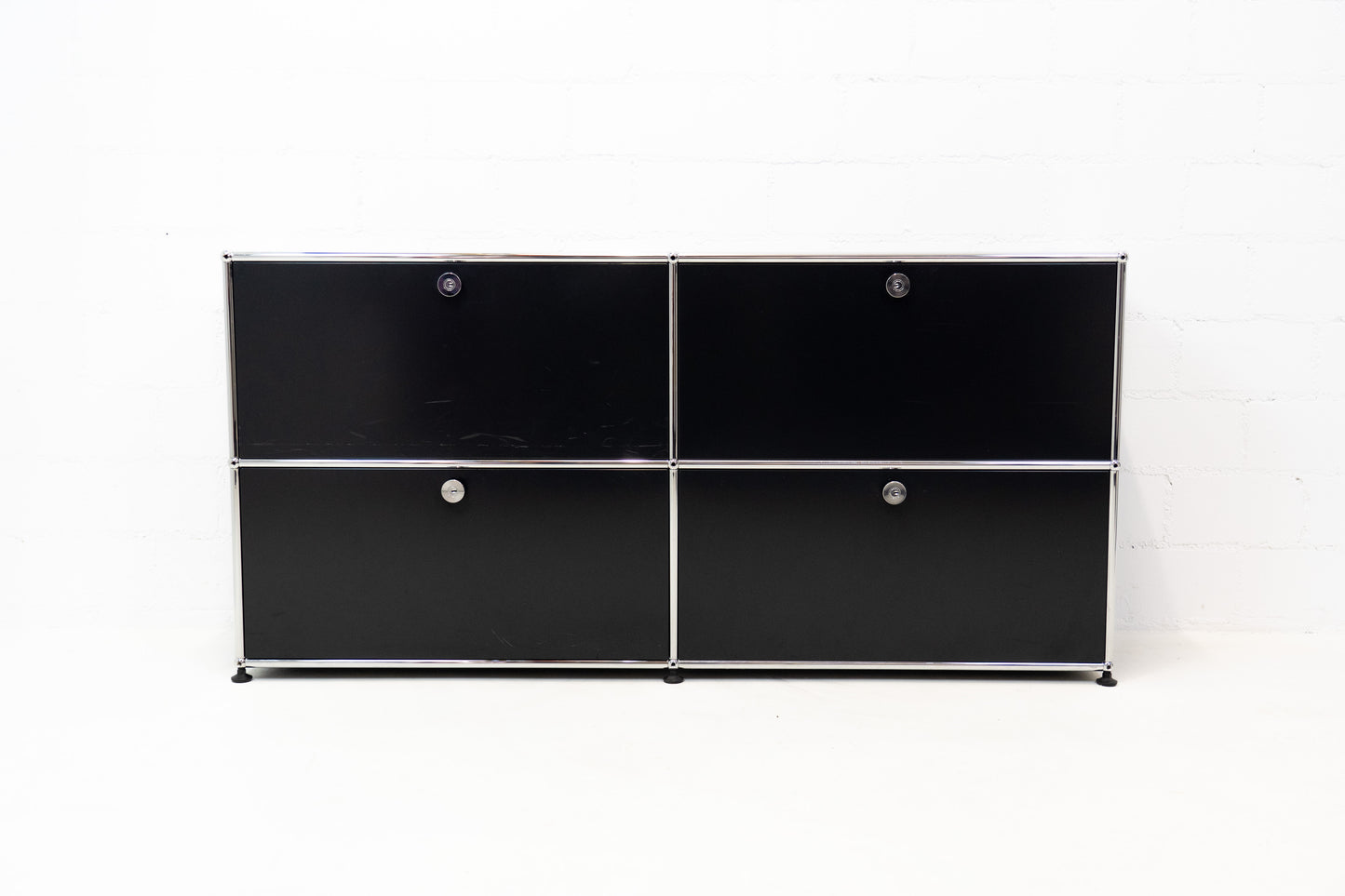 USM Haller Sideboard Graphit Schwarz Nr. 26