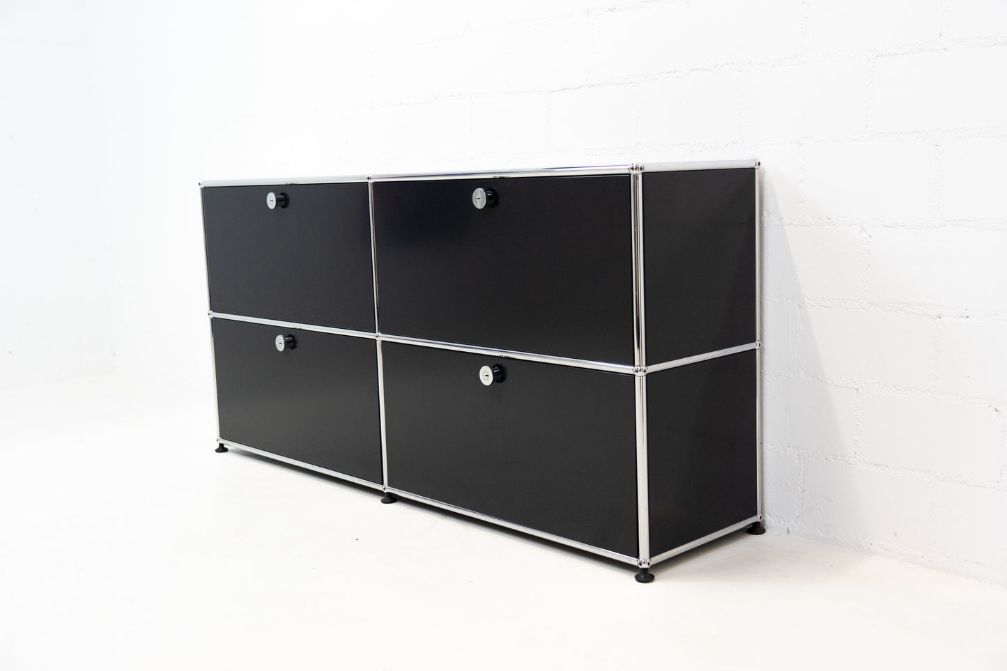 USM Haller Sideboard Graphit Schwarz Nr. 26