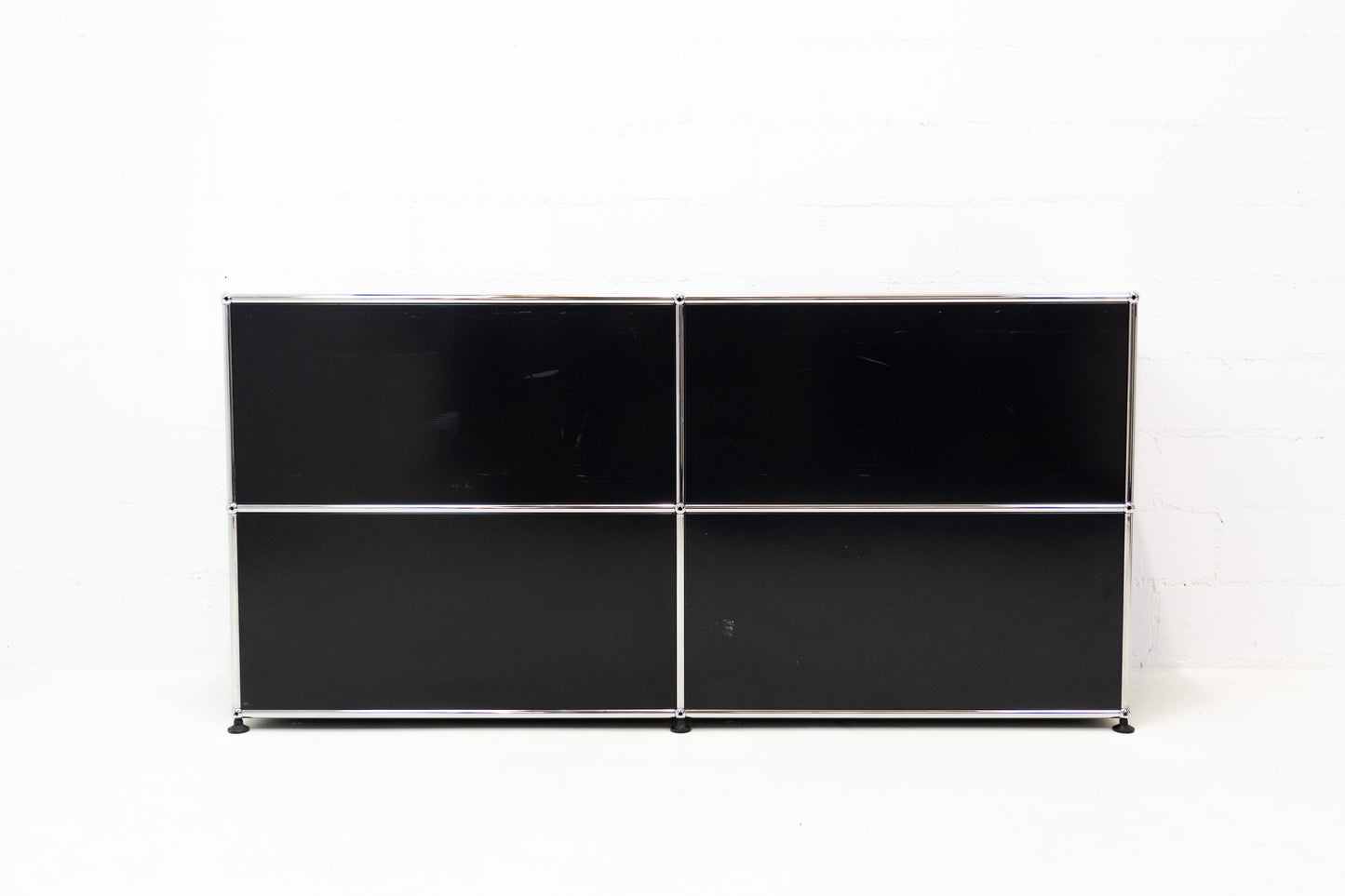 USM Haller Sideboard Graphit Schwarz Nr. 26