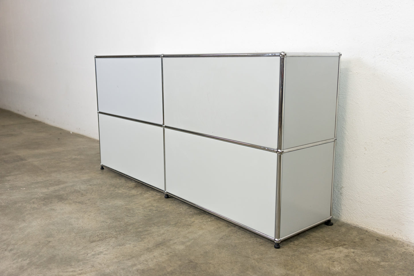 USM Haller Sideboard Lichtgrau Nr. 20