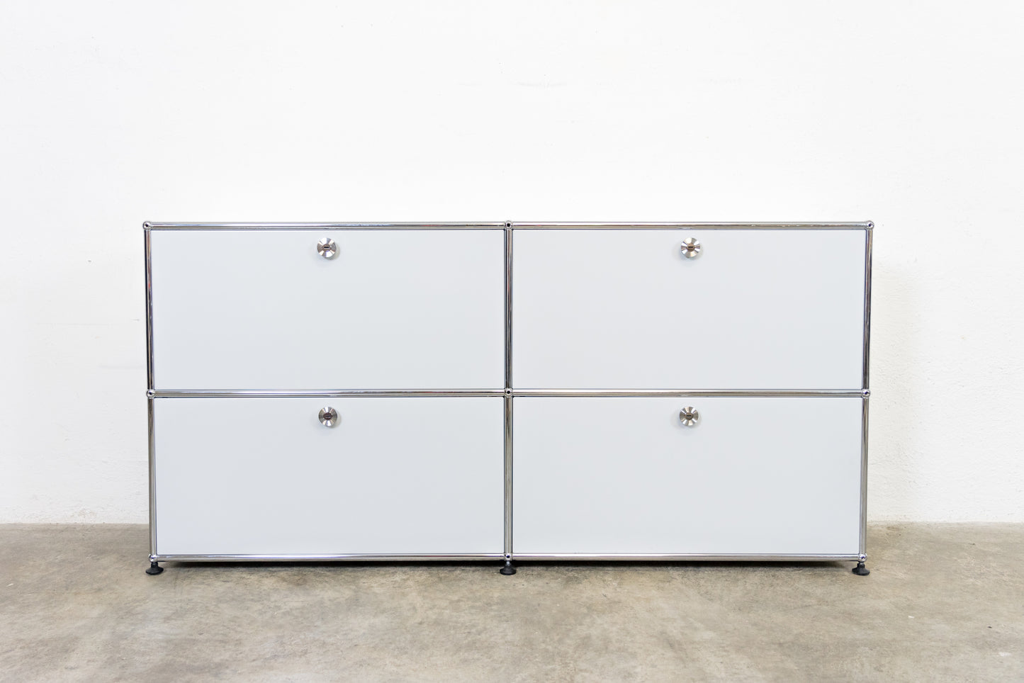 USM Haller Sideboard Lichtgrau Nr. 20