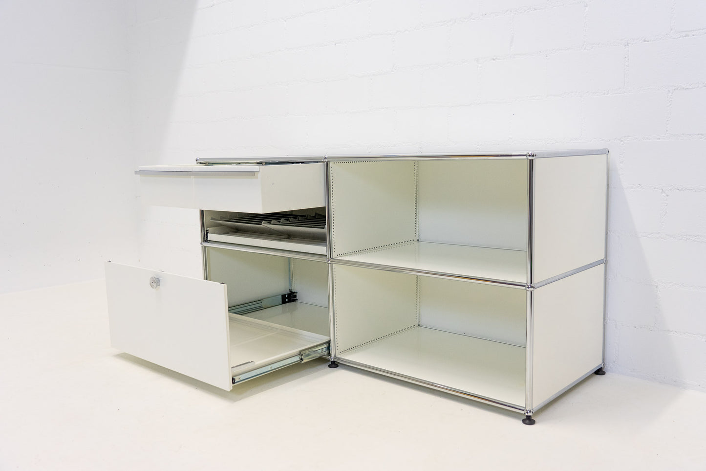 USM Haller Sideboard Reinweiss Nr. 13