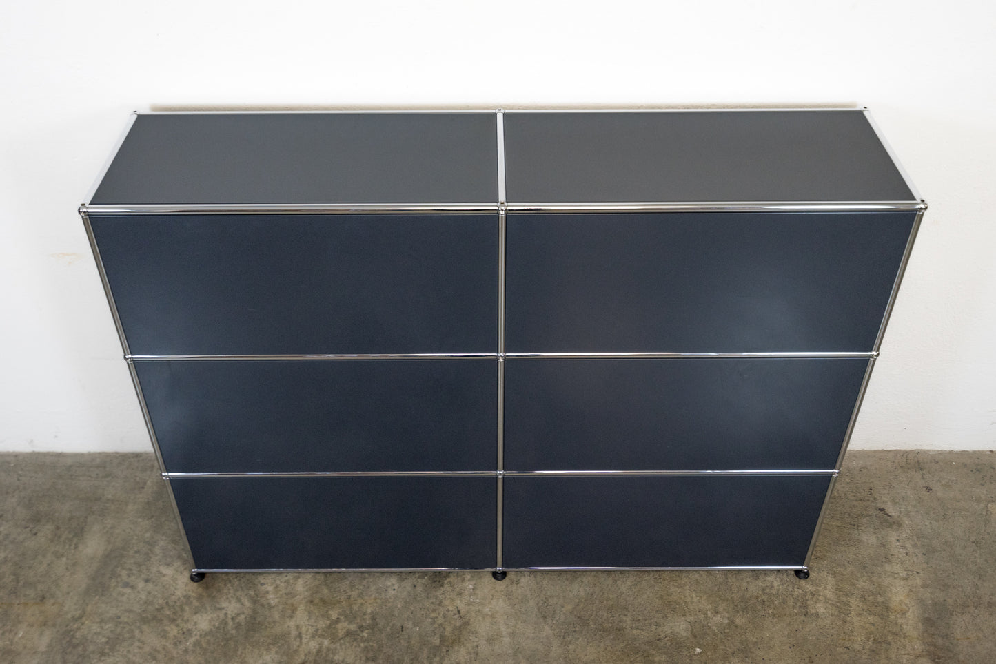 USM Haller Sideboard Anthrazitgrau Nr. 32