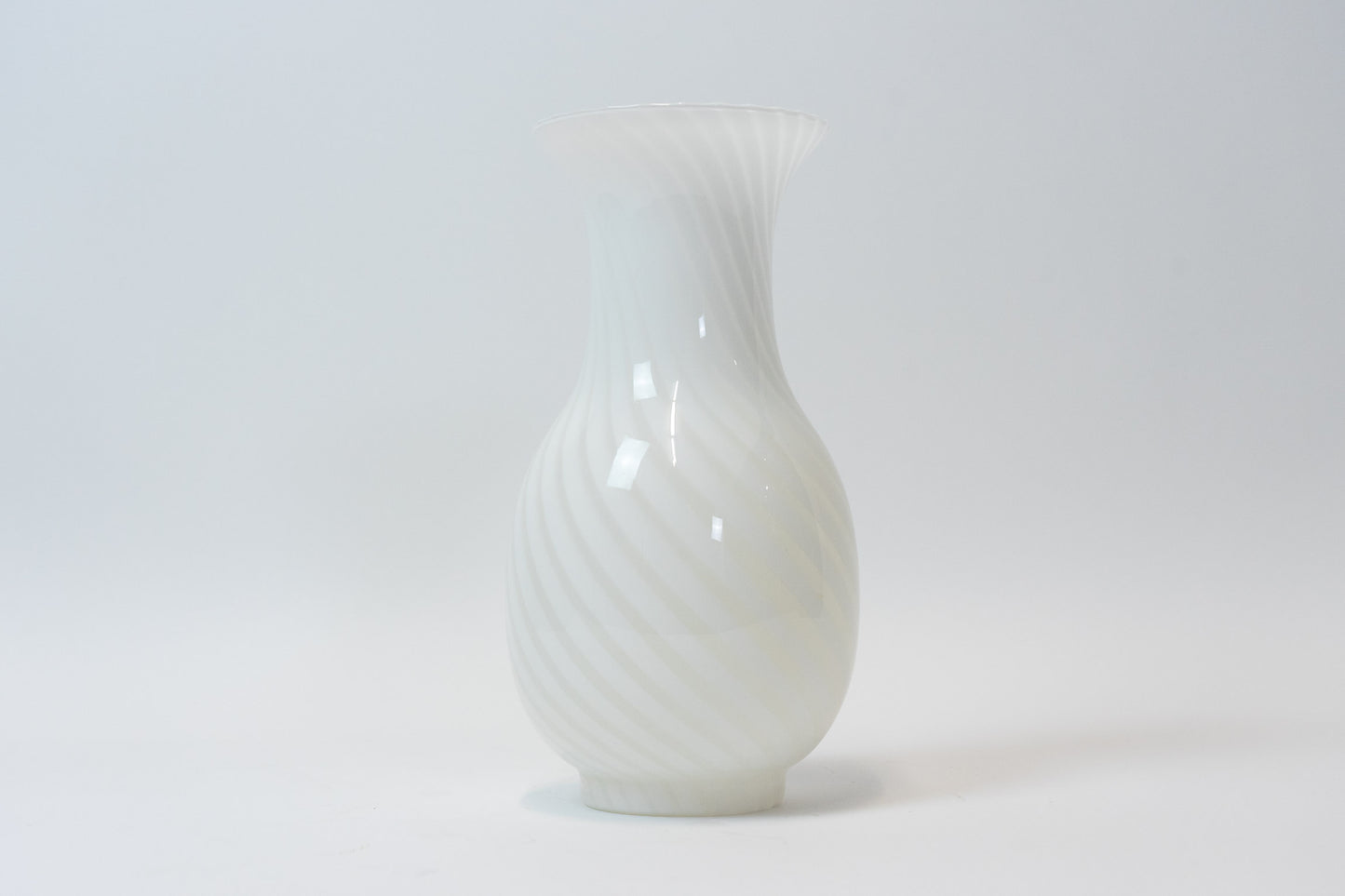 Vase Nr. 3 Murano Swirl