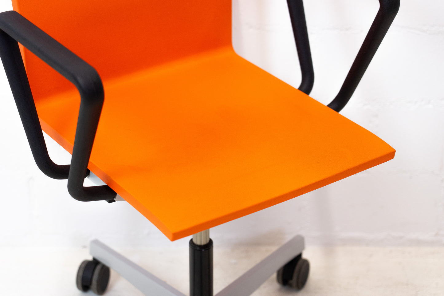 Vitra .04 Bürostuhl Nr. 2
