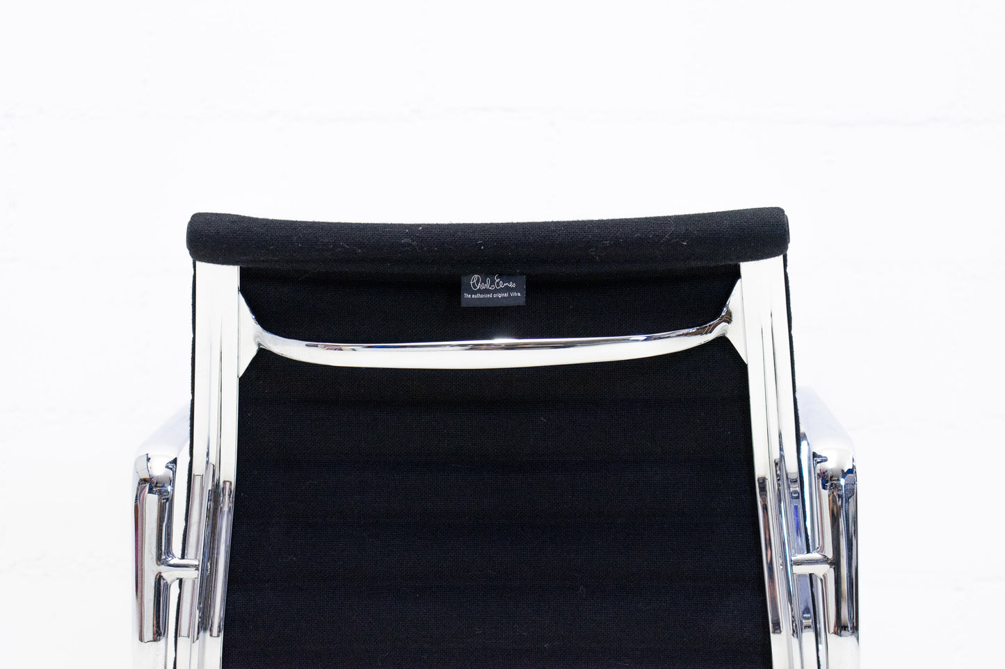 Vitra Eames Aluminium Chair EA 108 Hopsak