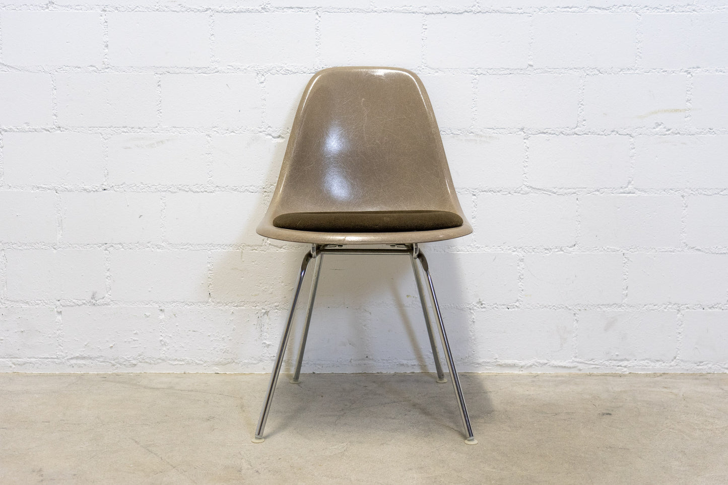 Vitra / Herman Miller Eames Sidechair Fiberglas Nr. 4