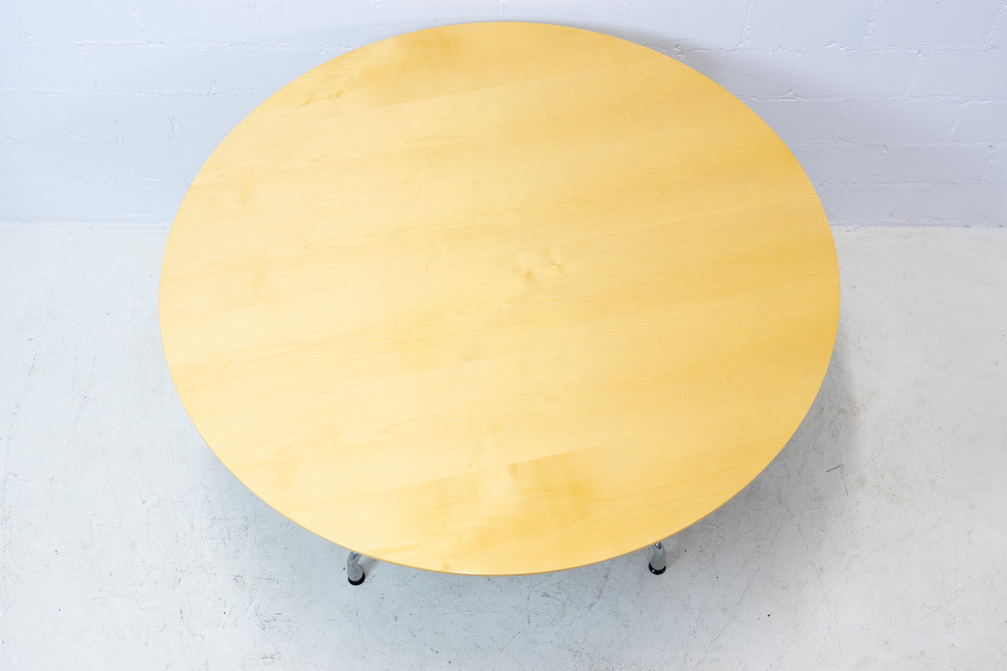 Vitra Eames Segmented Table Nr. 1
