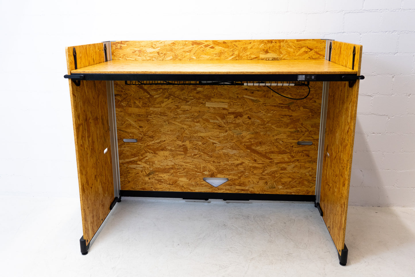 Vitra Hack Tisch verstellbar