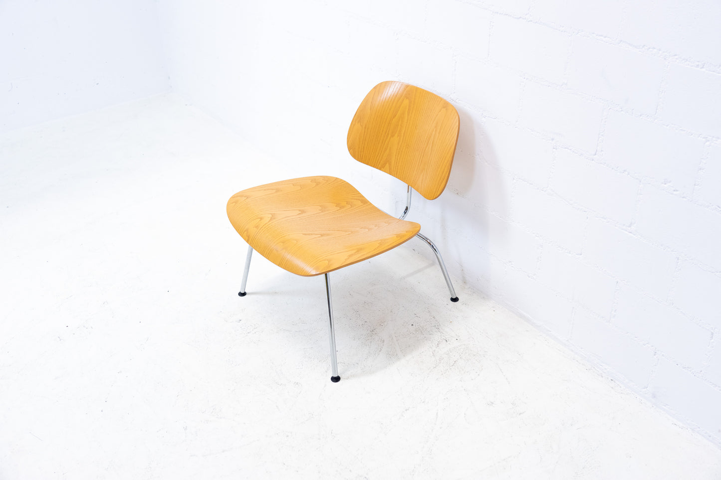 Vitra LCM Sessel Nr. 4