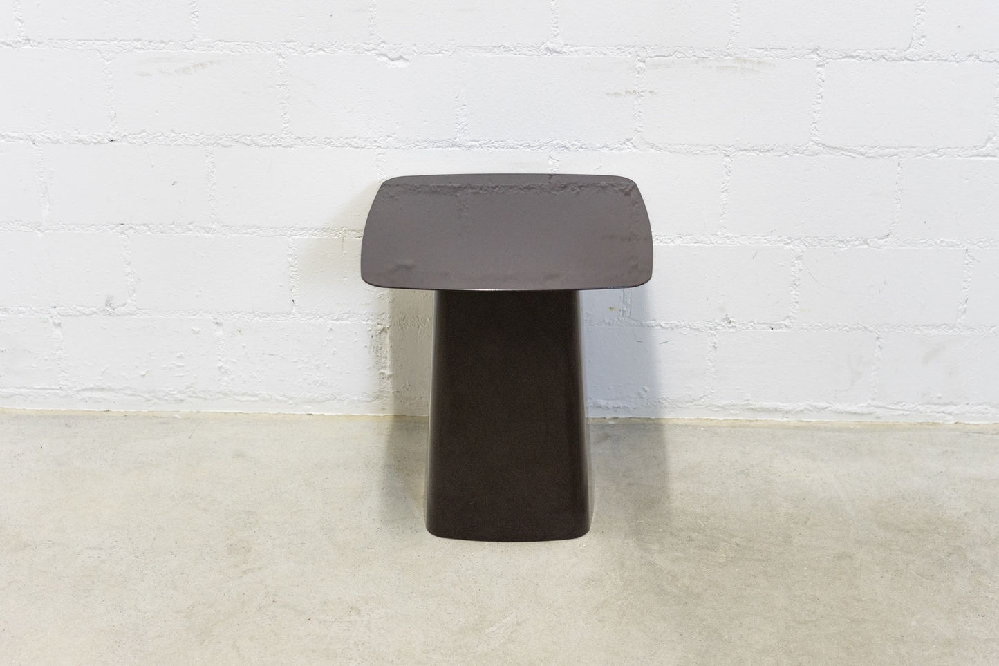 Vitra Metal Side Table
