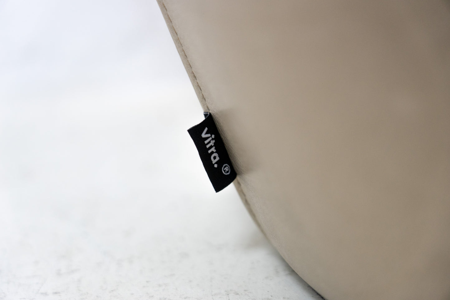 Vitra Monopod Sessel Nr. 3