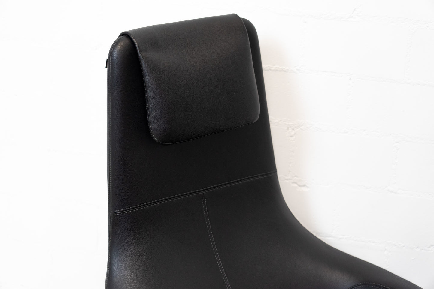 Vitra Repos Sessel & Ottoman Leder