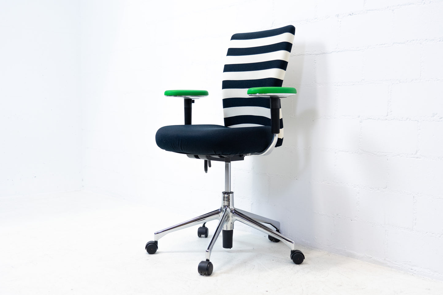 Vitra T-Chair Bürostuhl Nr. 1