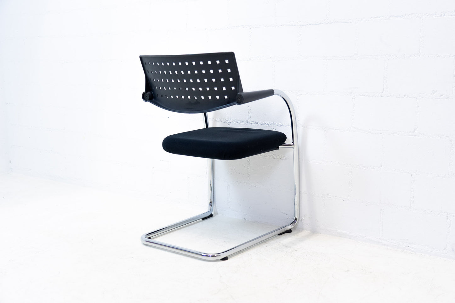 Vitra Visavis Freischwinger Nr. 4