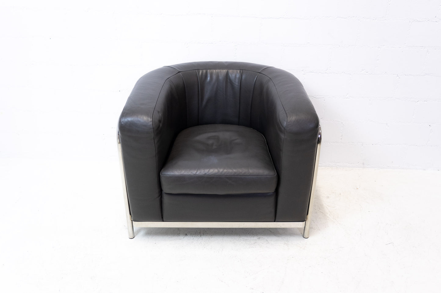 Zanotta Onda Sessel Leder Grau