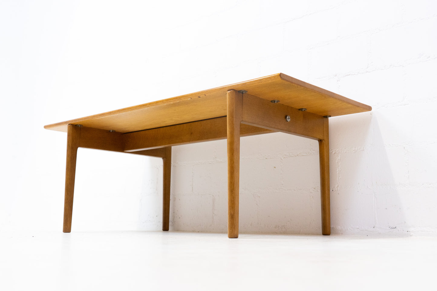 Andreas Tuck Hans J. Wegner AT-15 Coffee Table