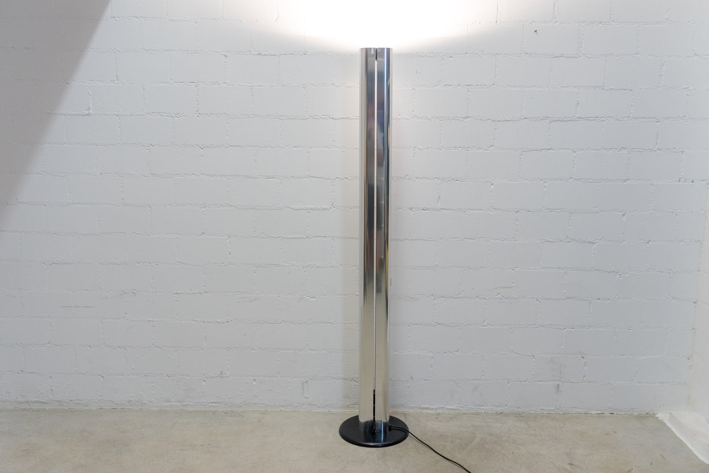 Artemide Megaron Alu Stehleuchte Nr. 2