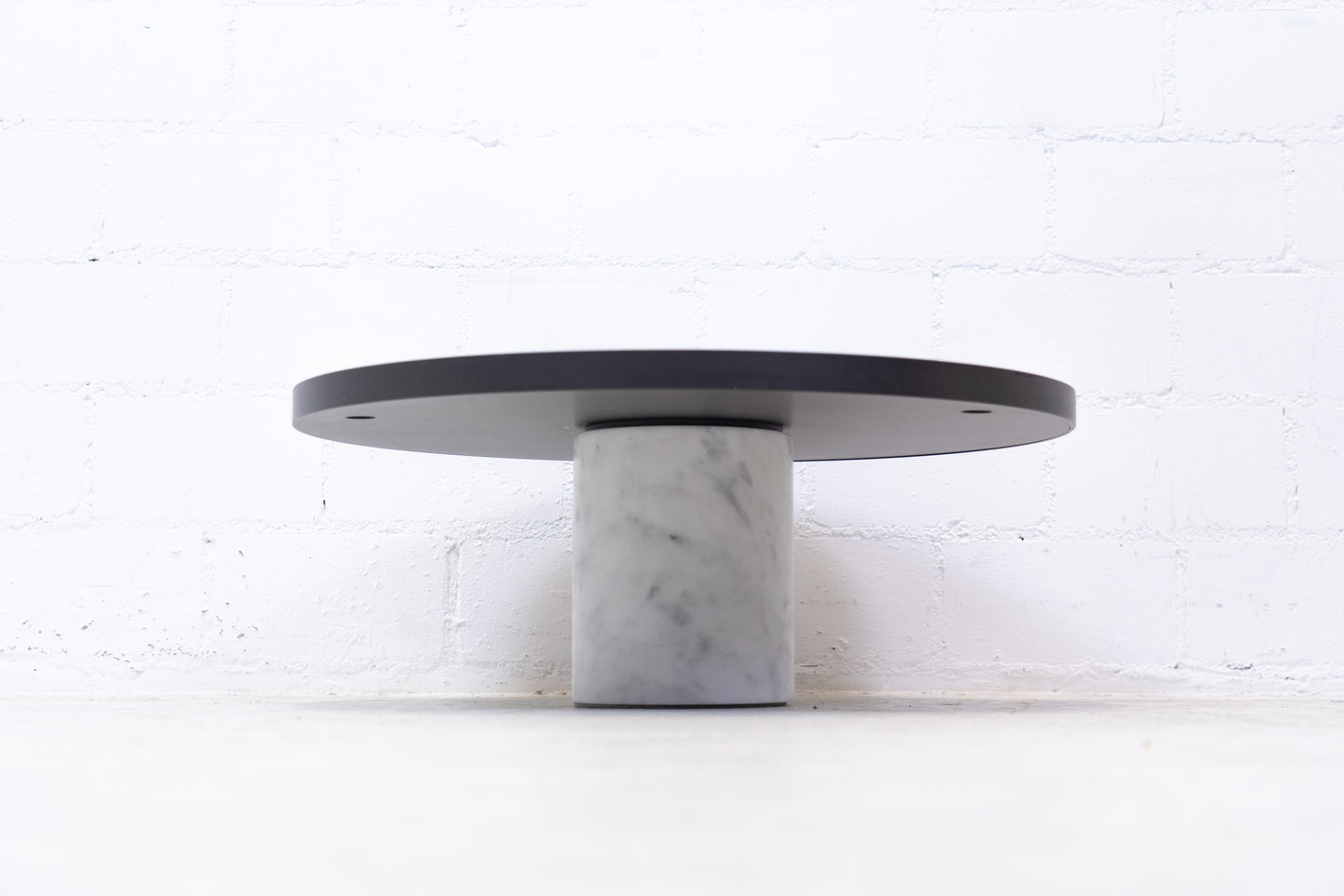 Cassina 9 Occasional Table Piero Lissoni Nr. 1