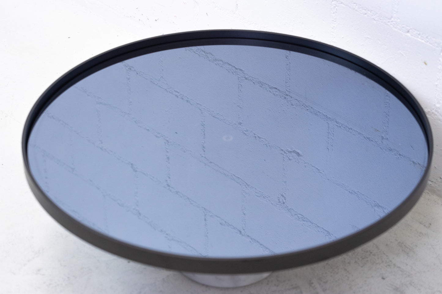 Cassina 9 Occasional Table Piero Lissoni Nr. 1