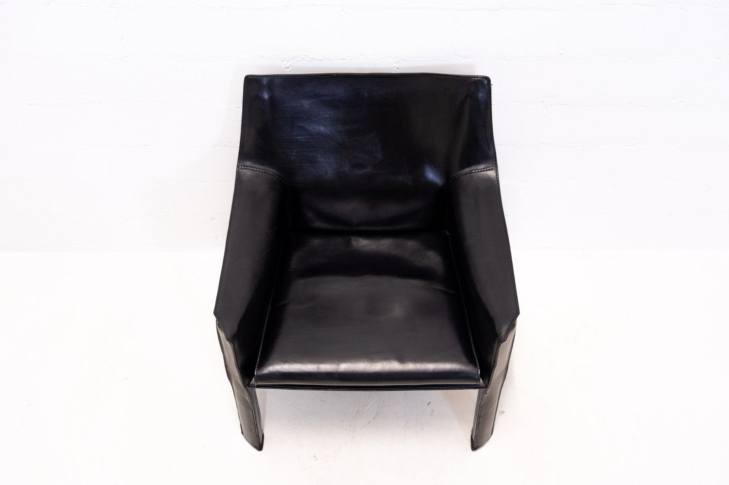 Cassina Cab 414 Sessel Leder Nr. 1
