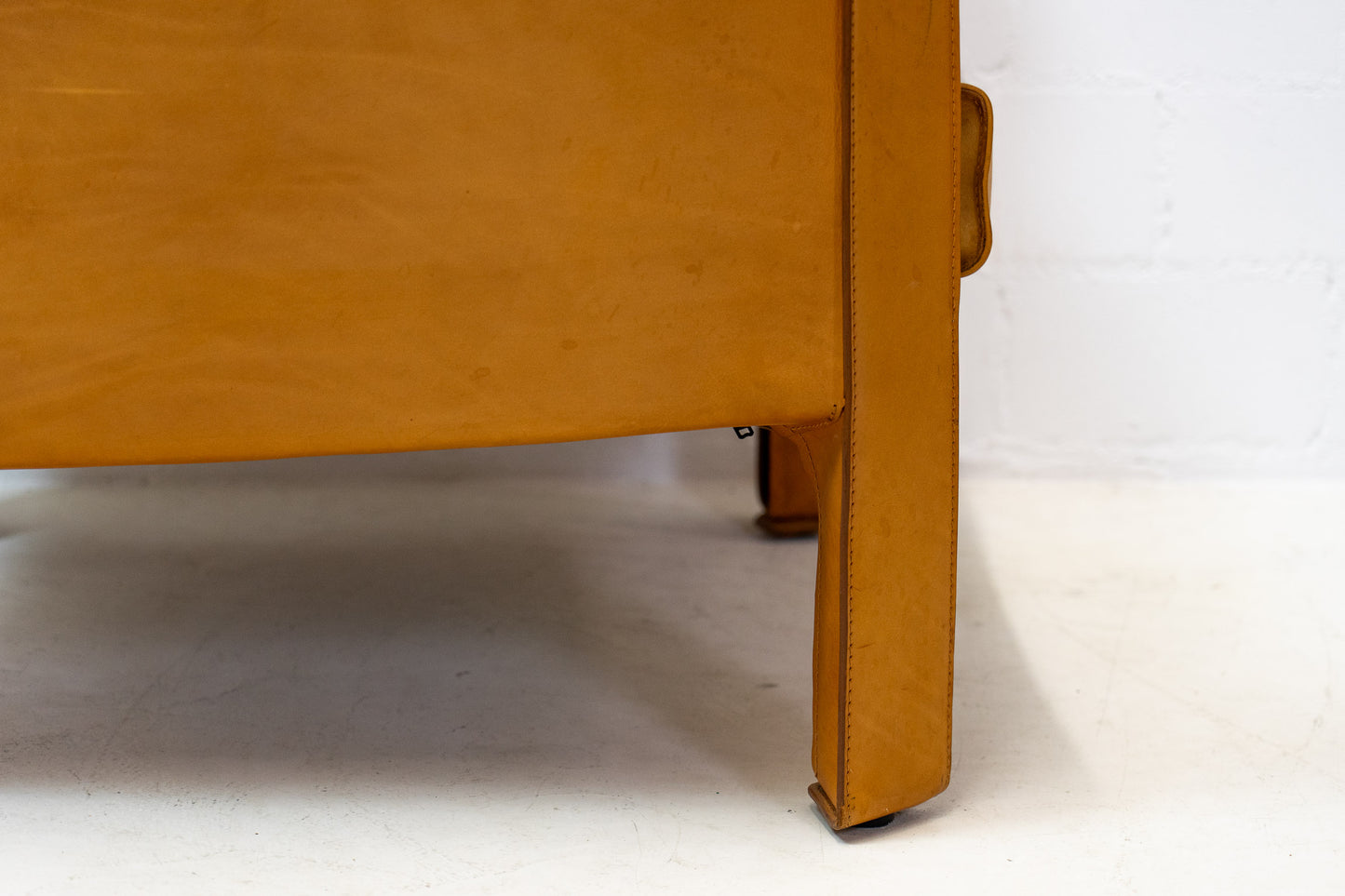 Cassina Cab 415 Sessel Leder Nr. 1