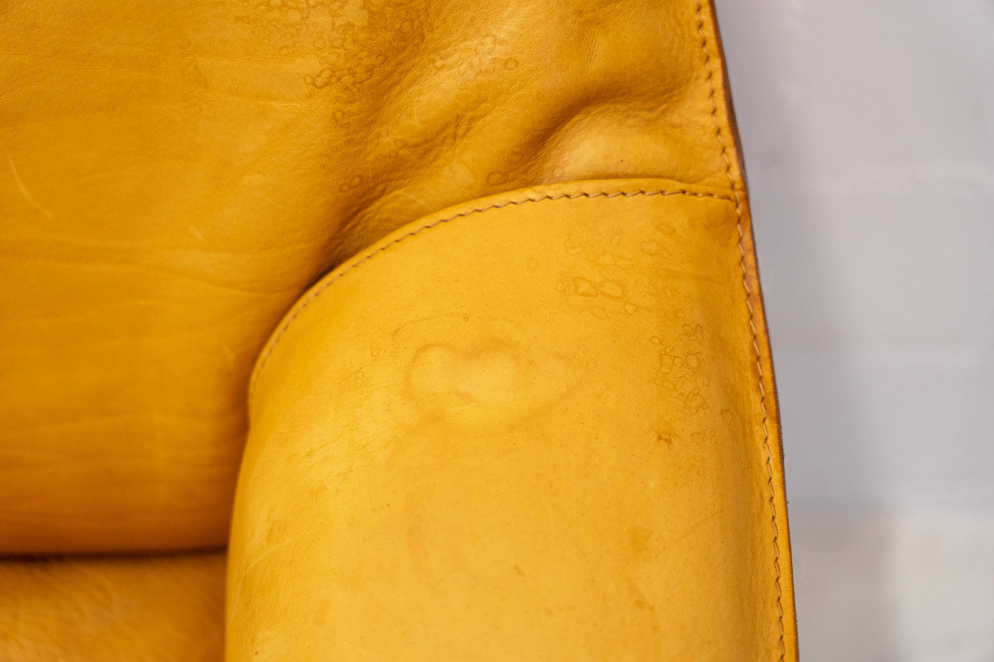 Cassina Cab 415 Sessel Leder Nr. 1