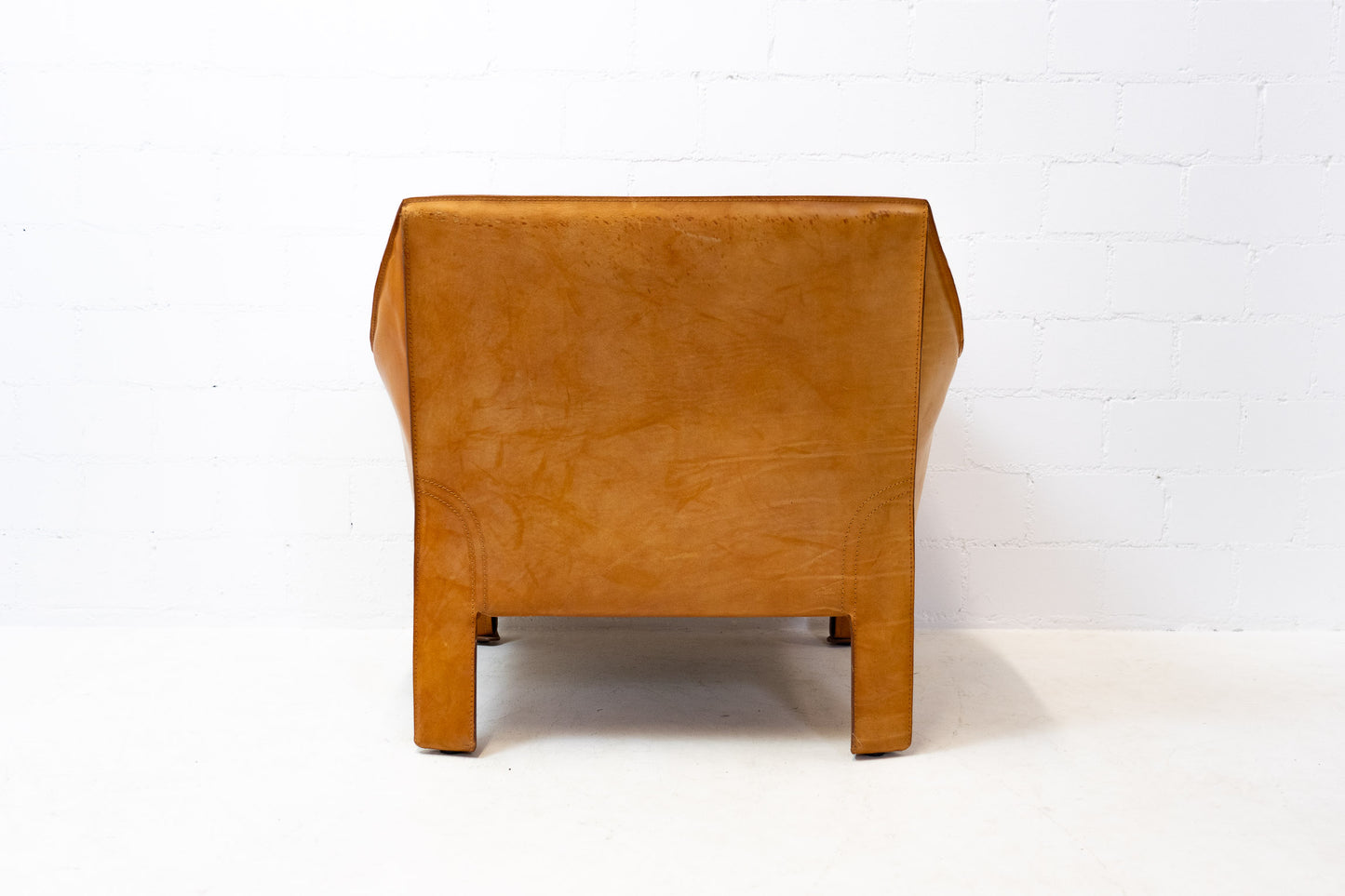 Cassina Cab 415 Sessel Leder Nr. 1
