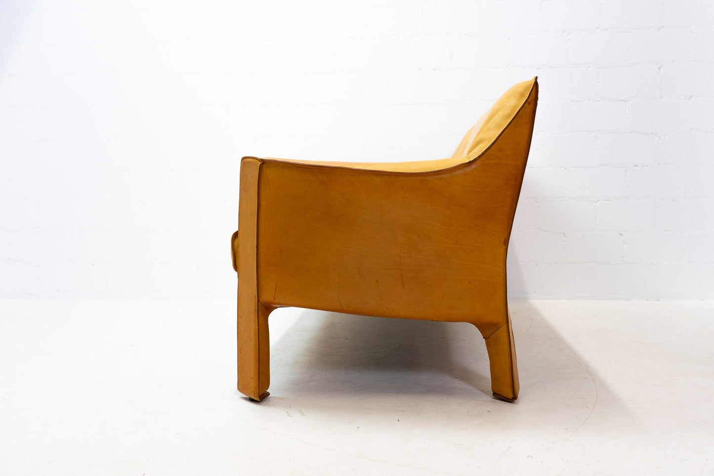 Cassina Cab 415 Sofa