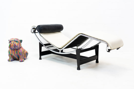 Cassina LC 4 Liege Leder beige