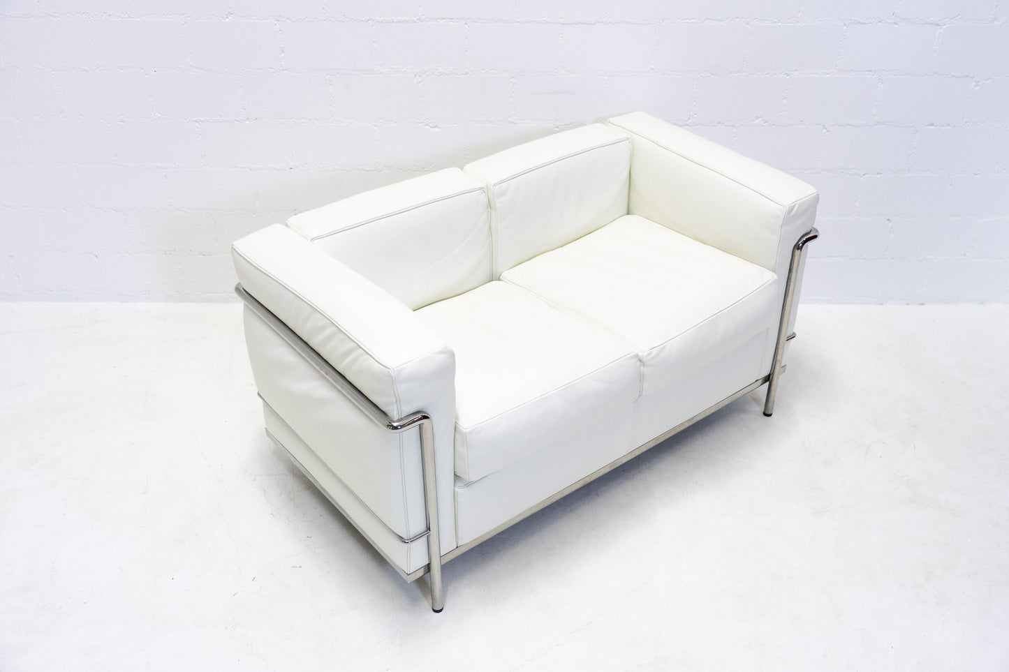 Cassina LC2 Sofa 2-Sitzer Leder