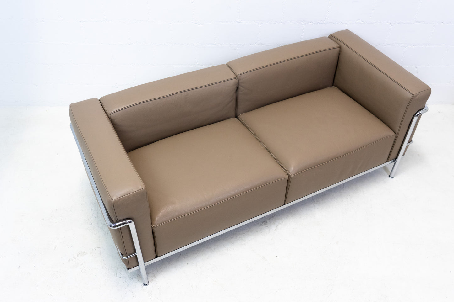Cassina LC3 Sofa Leder Nr. 2