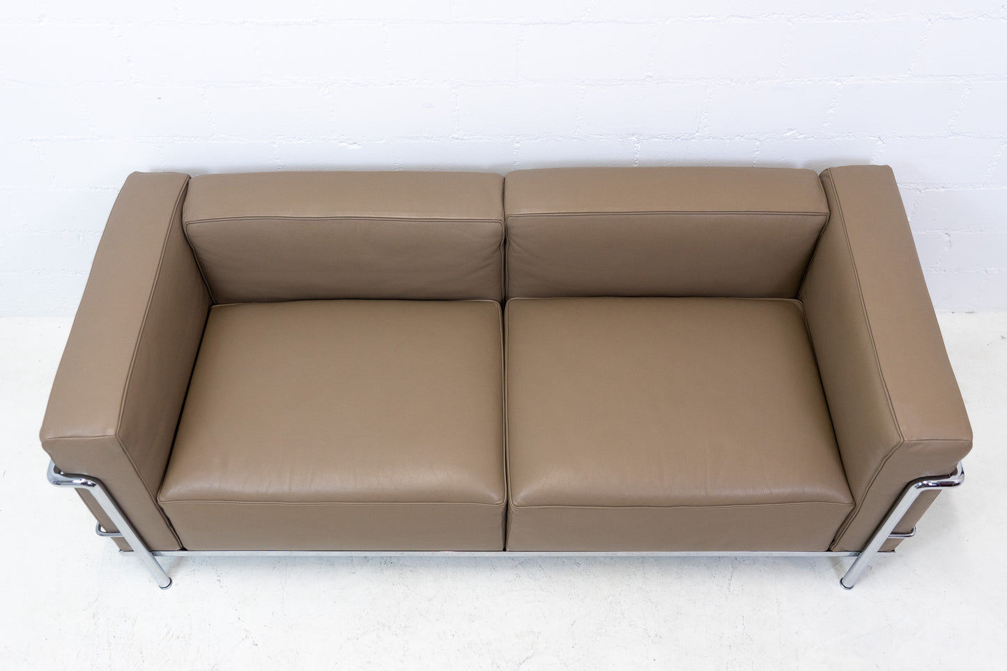 Cassina LC3 Sofa Leder Nr. 2