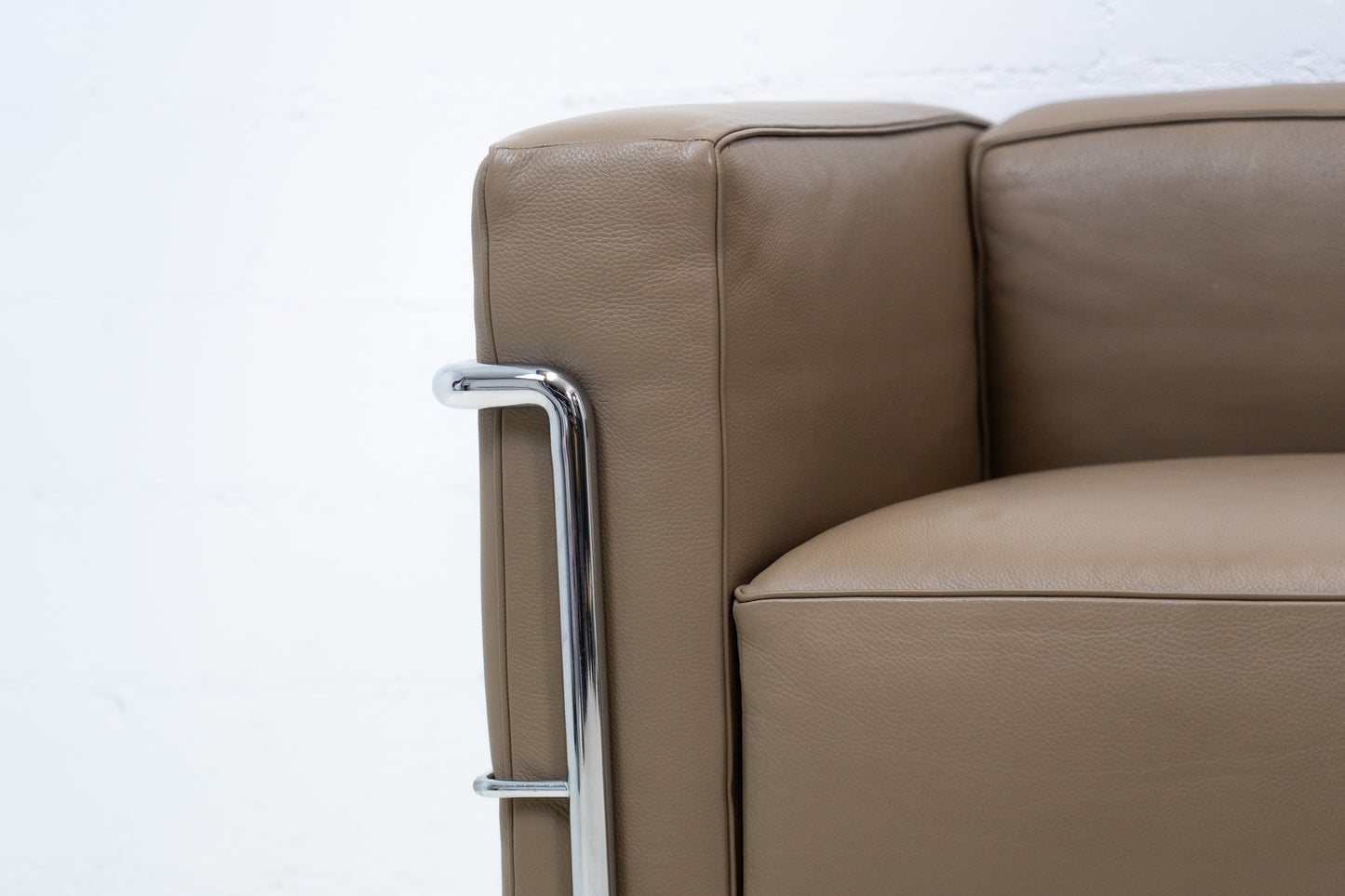 Cassina LC3 Sofa Leder Nr. 2